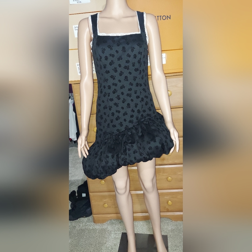 NWOT! For Love And Lemons Black Bubble Hem Floral Dress Size S